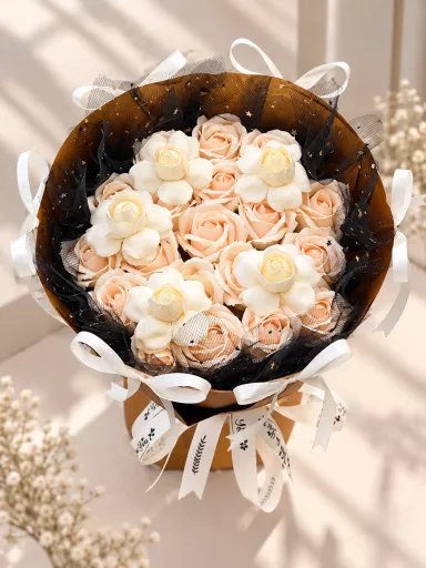 LUXURY GOLD & CHAMPAGNE SOAP ROSE BOUQUET