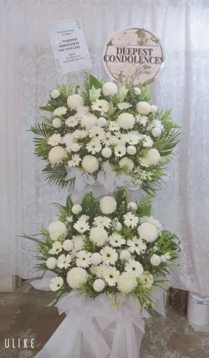 double condelences wreath jb