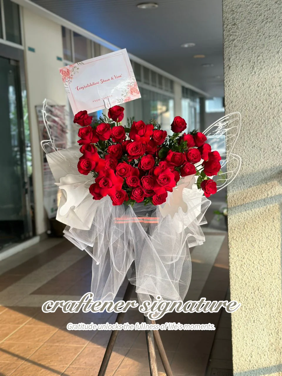 Deep Crimson Butterfly Rose Stand (Fresh Flower)