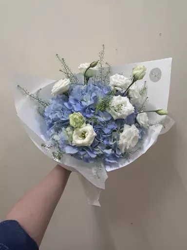 Whisper White