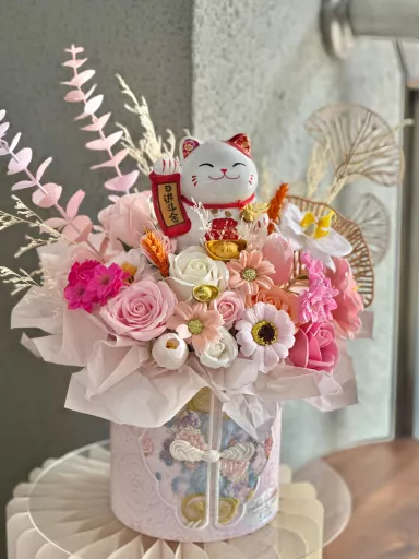 Lucky Cat Box (Soap Flower)