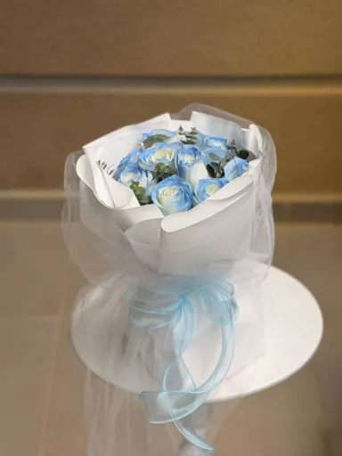 Blue Serenity Rose Bouquet (Fresh Flower)