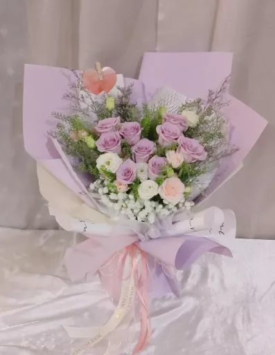 PURPLE ROSA BOUQUET
