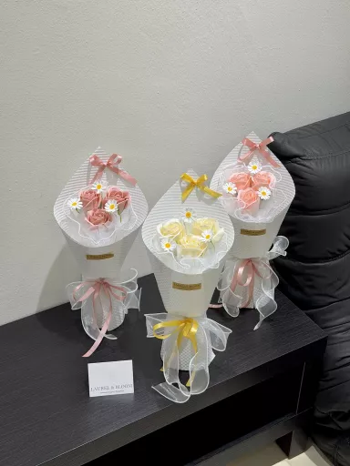 3 Soap Roses with 3 Soap Chamomile Flowers