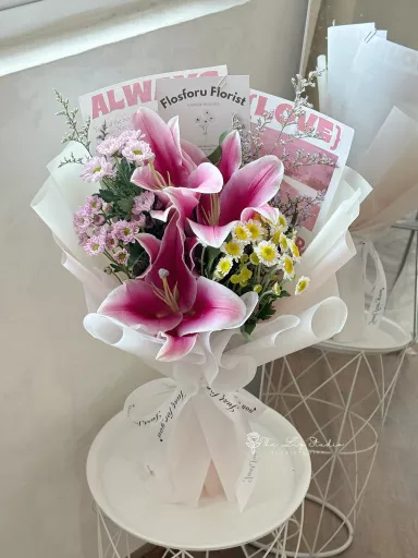 Spring Kiss Bouquet