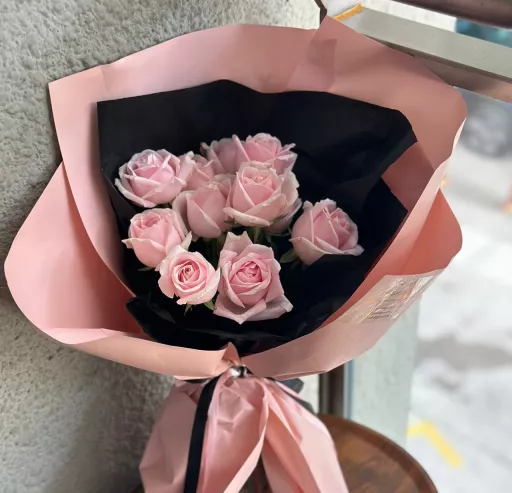 Gentle Pink Rose (11) Bouquet (Fresh Flower)