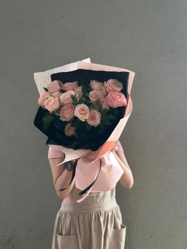 Timeless Love Bouquet (Fresh Flower)